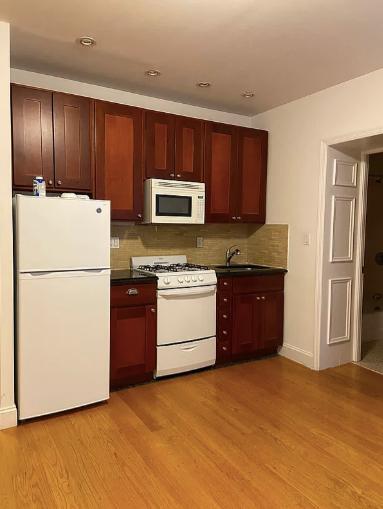 Primary Photo - 1 bedroom in New York NY 10128