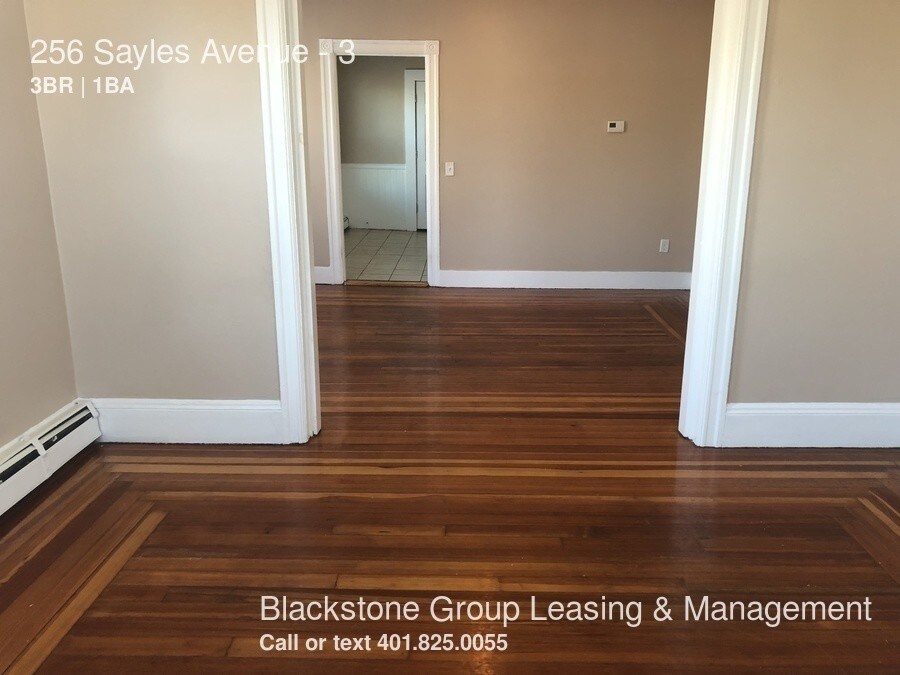 Primary Photo - 256 Sayles Ave