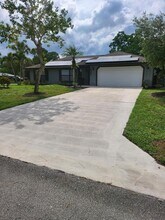 Building Photo - 6507 Green Dolphin St