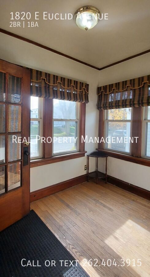 Building Photo - 1820 E Euclid Ave