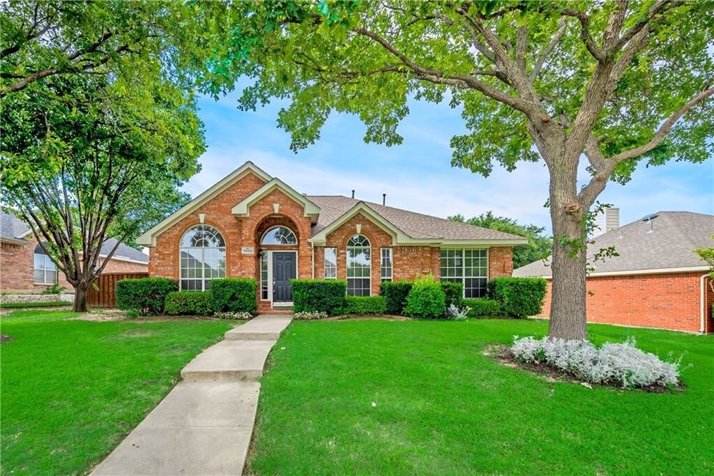 7805 Glenoaks Dr, Frisco, TX 75034 House for Rent in Frisco, TX