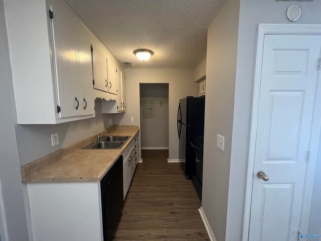 Foto del edificio - 129 Taylor Denton Ln