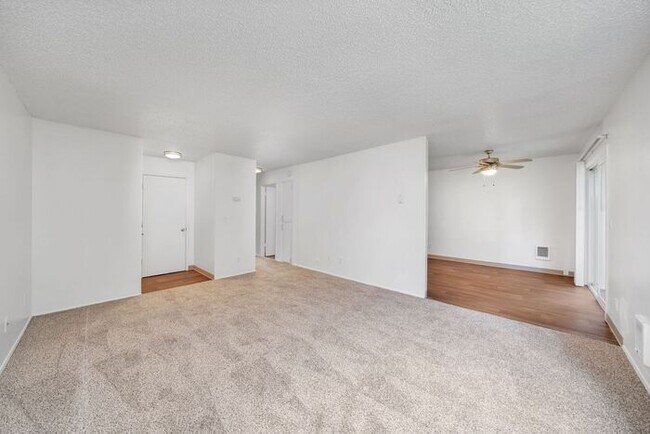 Building Photo - Beautiful 1 bedroom 1 Bath!