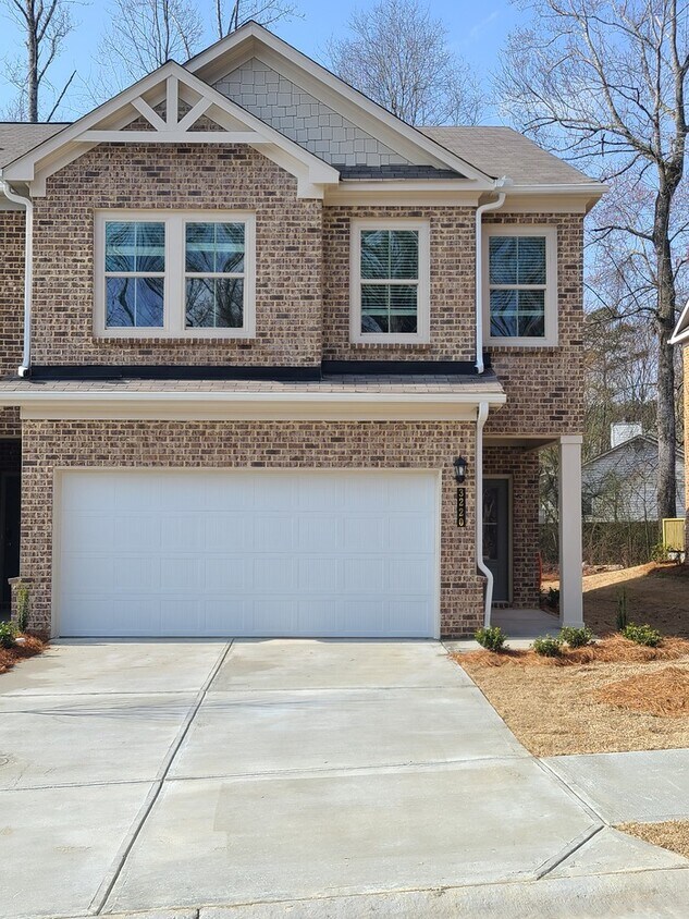 Primary Photo - TOWNHOME FOR RENT!!