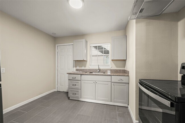 Foto del edificio - 2803 Cleburne St