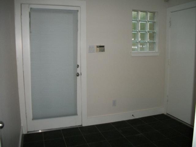 Foto del edificio - 5313 Floyd St
