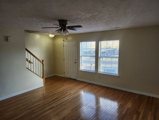 Foto del edificio - For Rent: Harrisonburg 3 BR, 2.5 Bath Townhouse