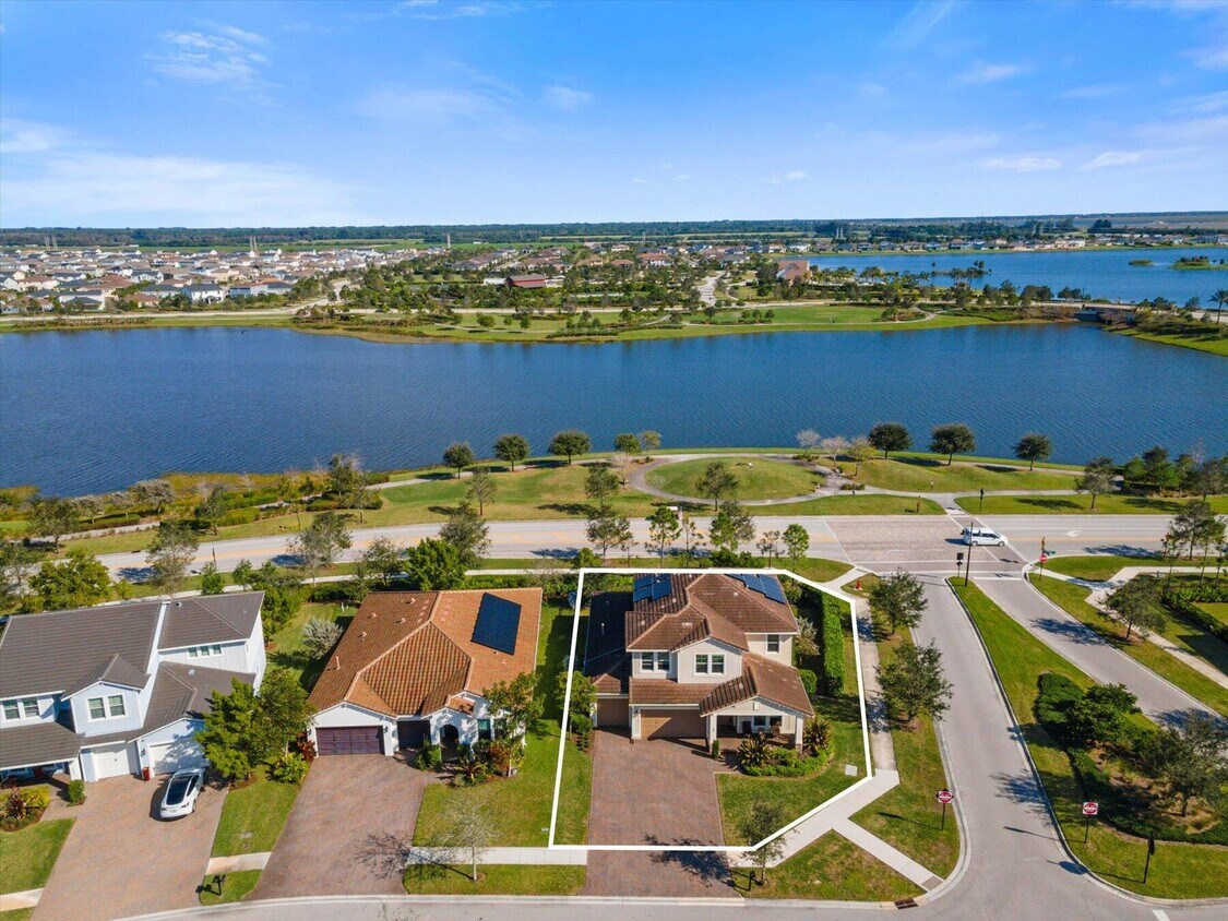 Foto principal - 984 Sterling Pine Pl