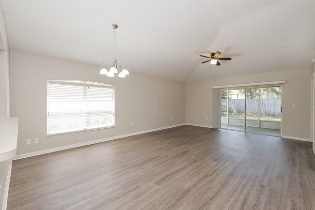 Building Photo - 4812 Limerick Dr