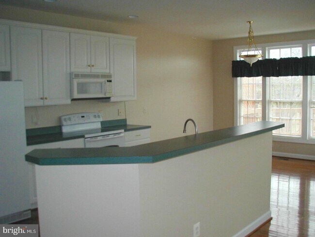 Building Photo - 14457 Fowlers Mill Dr