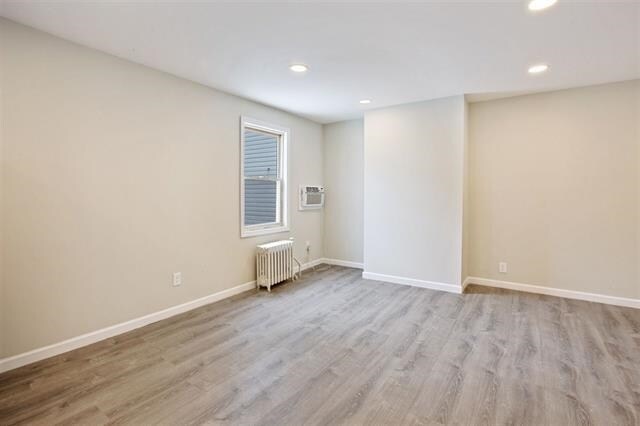 Building Photo - 267 Griffith St