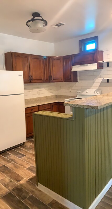 Building Photo - 1722 Stonewall St