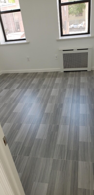 Foto del edificio - 1584 W 10th St