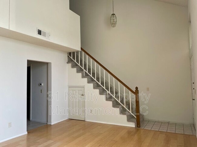 Building Photo - 2332 Forestbrook Dr