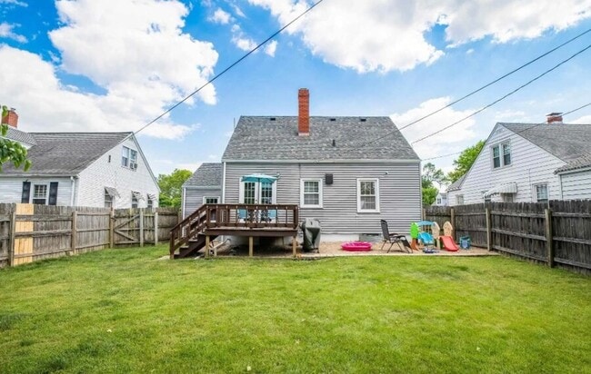 Building Photo - W circle Rd