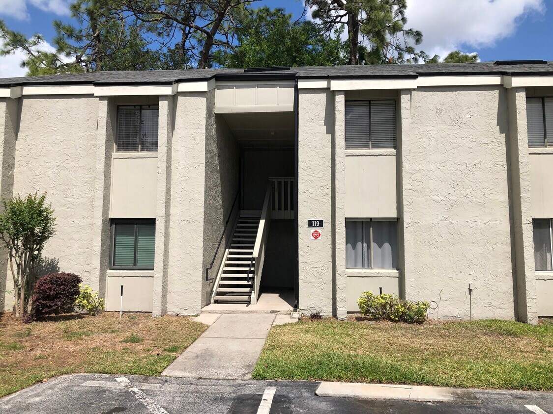 Foto del edificio - 141 Springwood Cir