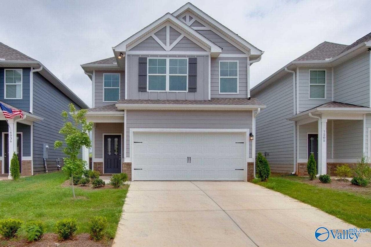 Foto principal - 7203 Chatfield Wy NW