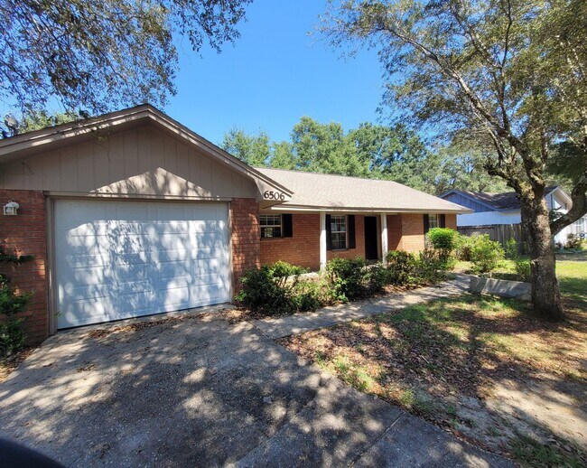 Foto del edificio - 6506 Colonial Dr