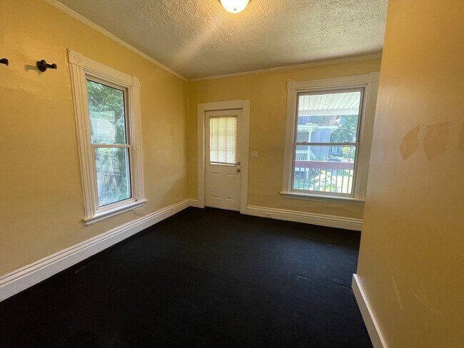 Foto del edificio - 1047 Park St SW