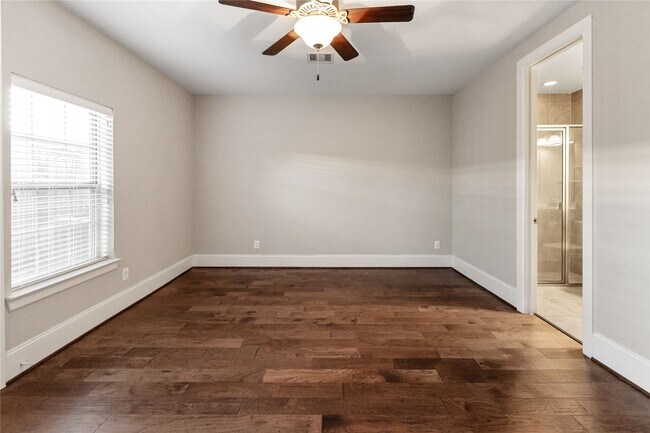Foto del edificio - 2720 Church Wood Dr
