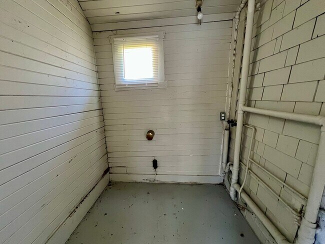 Foto del edificio - 1 Bed, 1 Bath House