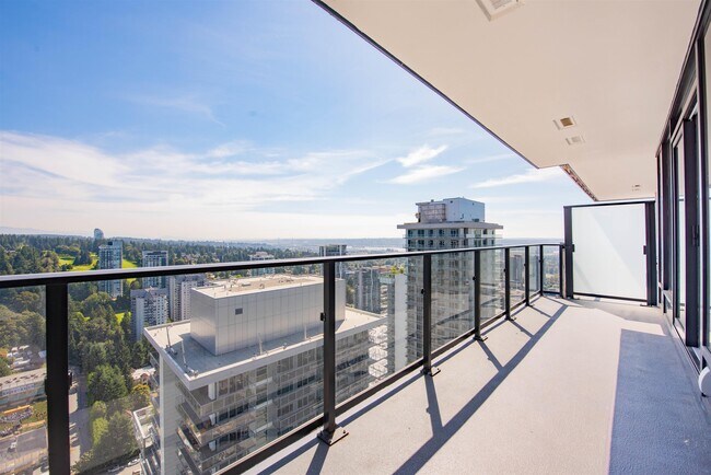 Building Photo - 3809 Evergreen Pl