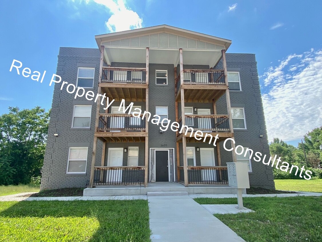 Primary Photo - $500 off October Rent Special on 3 bedroom...