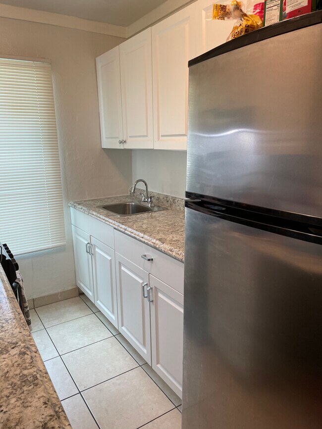 Foto del edificio - 620 SW 8th Ave