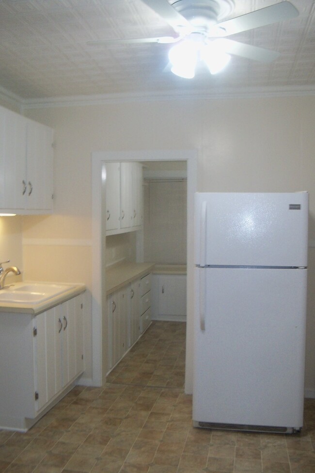 kitchen - 205 Orange St