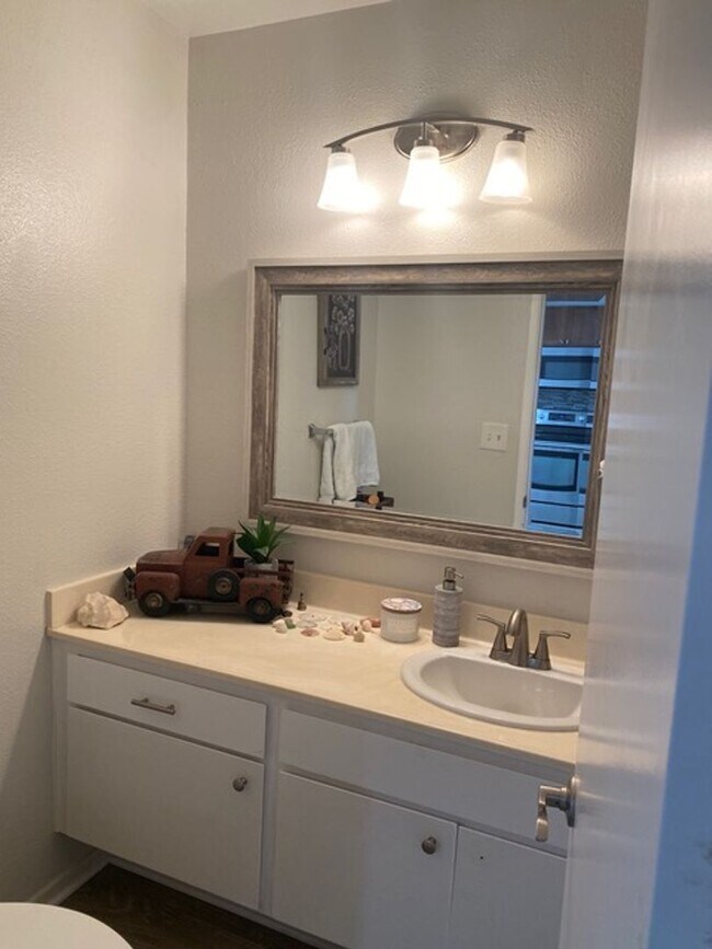 Building Photo - LA COSTA BEAUTY - COMING SOON!!