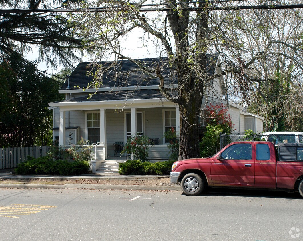 Foto del edificio - 243 East St