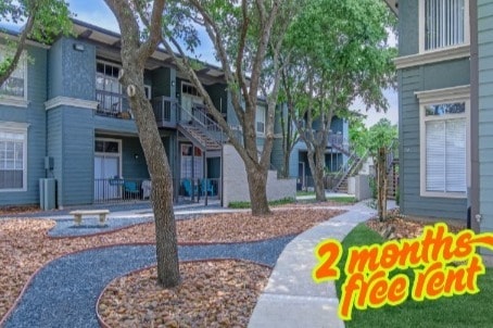 Building Photo - Mallard Creek