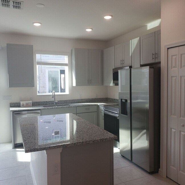 Foto del edificio - 34162 Cinder Wy