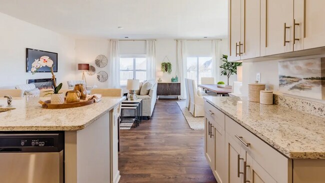 Building Photo - 9011 Old Lebanon Rd