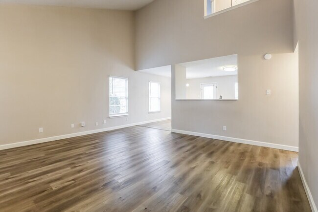 Foto del edificio - 6305 E Mariah Hill Ln