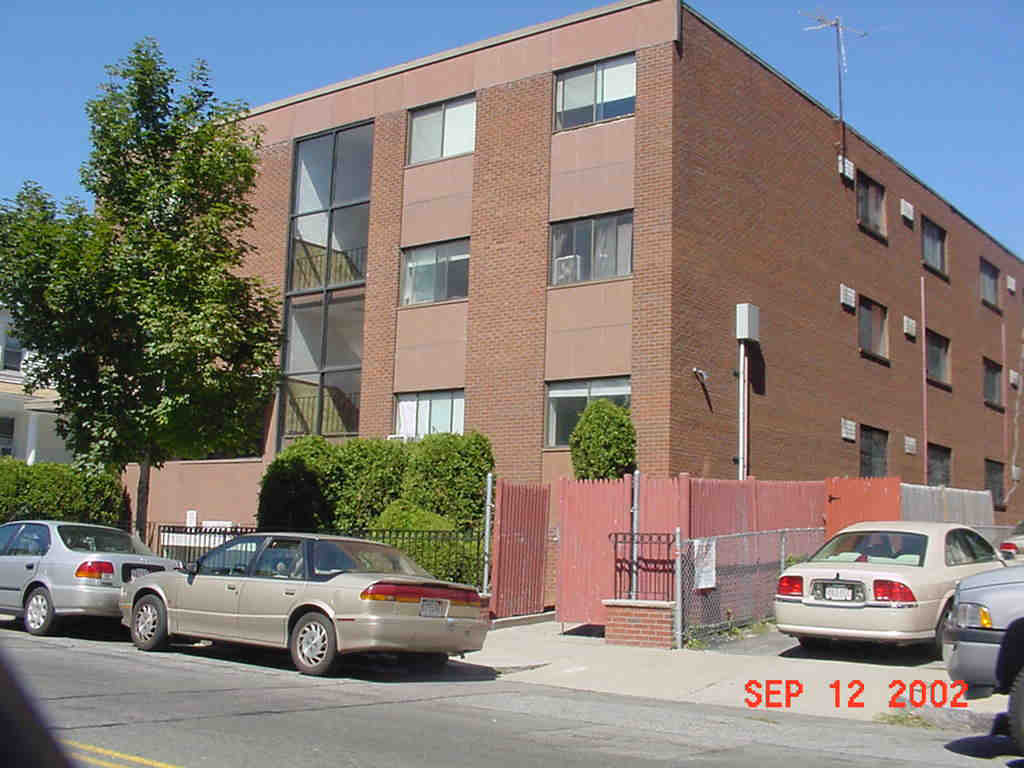 Primary Photo - 115 Highland Ave