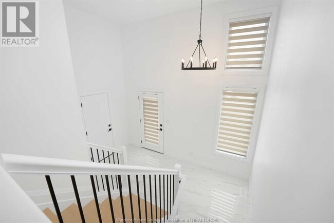 Building Photo - 354 Bouffard Rd