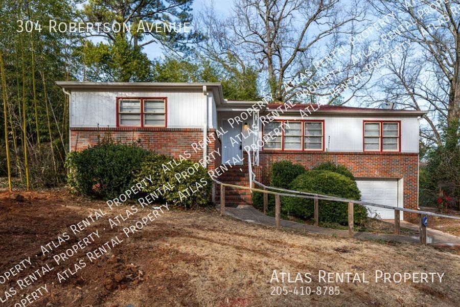 Primary Photo - 304 Robertson Ave