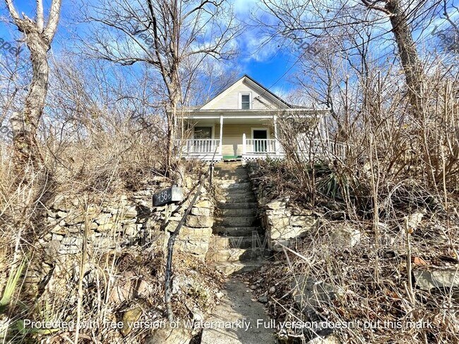 Building Photo - 438 E Excelsior St