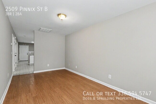Foto del edificio - 2509 Pinnix St