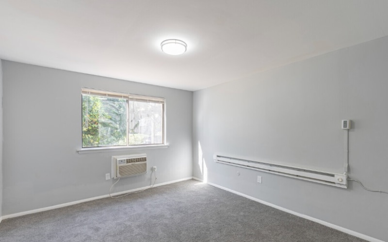 Photo - 1007-1023 Bullock Ave