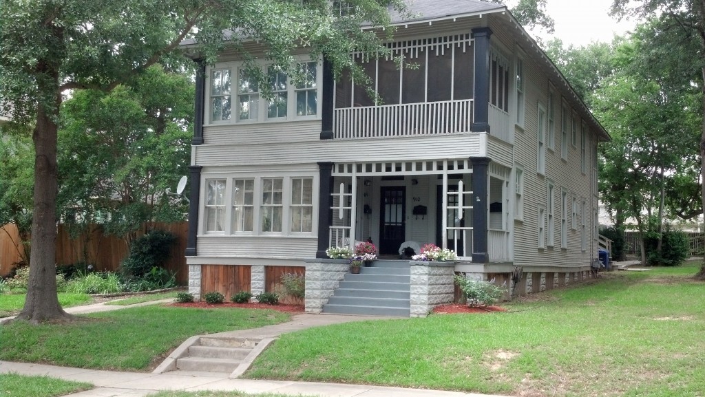 Primary Photo - 910 Jefferson Pl