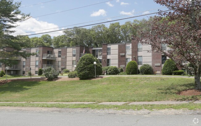 Foto del edificio - Crestwood Condominiums