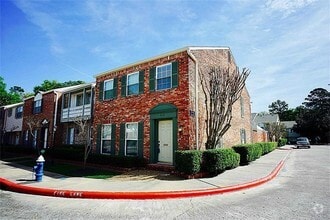 402 Bendwood Dr