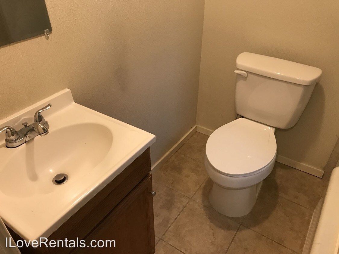 Foto del edificio - 544 Hazel St