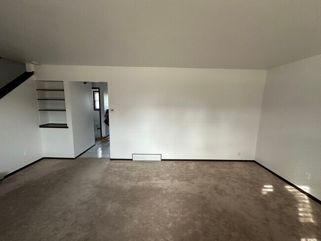 Living room - 3202 W Alvina Ave