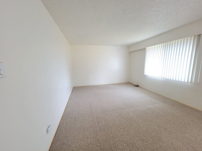 Foto del edificio - 4823 100th St NE