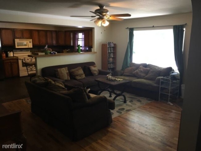 Building Photo - 3 br, 2 bath House - 1521 Westview Ave