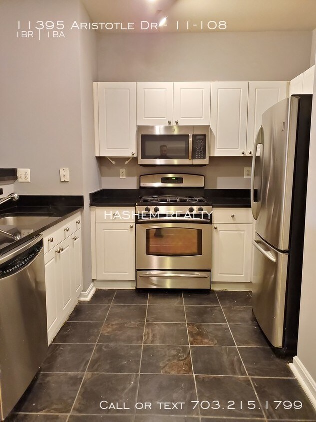 Foto principal - 11395 Aristotle Dr