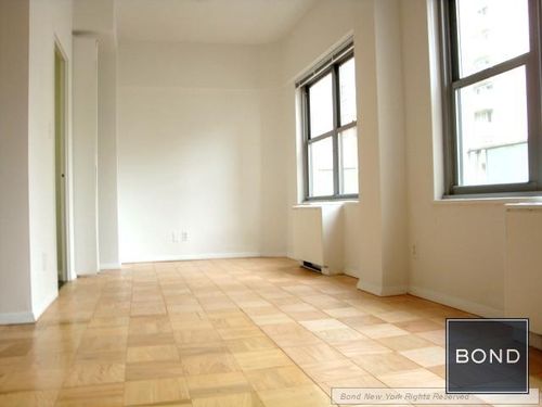 Building Photo - 245 E 63rd St